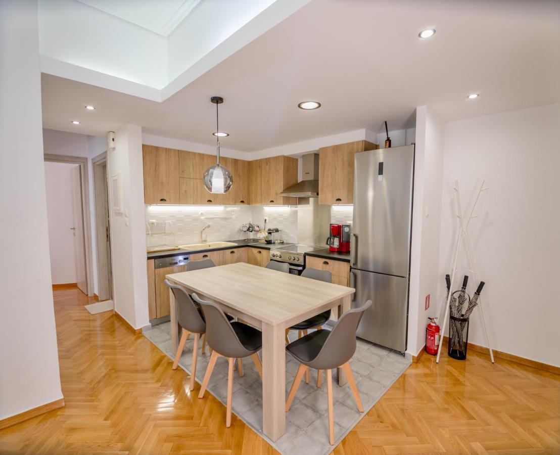 In The Shadow Of Acropolis - Spacious & Lovely Apt Athen Eksteriør bilde